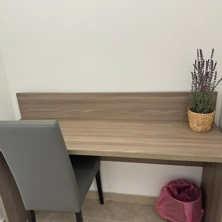 Isamar 아파트 그레세토